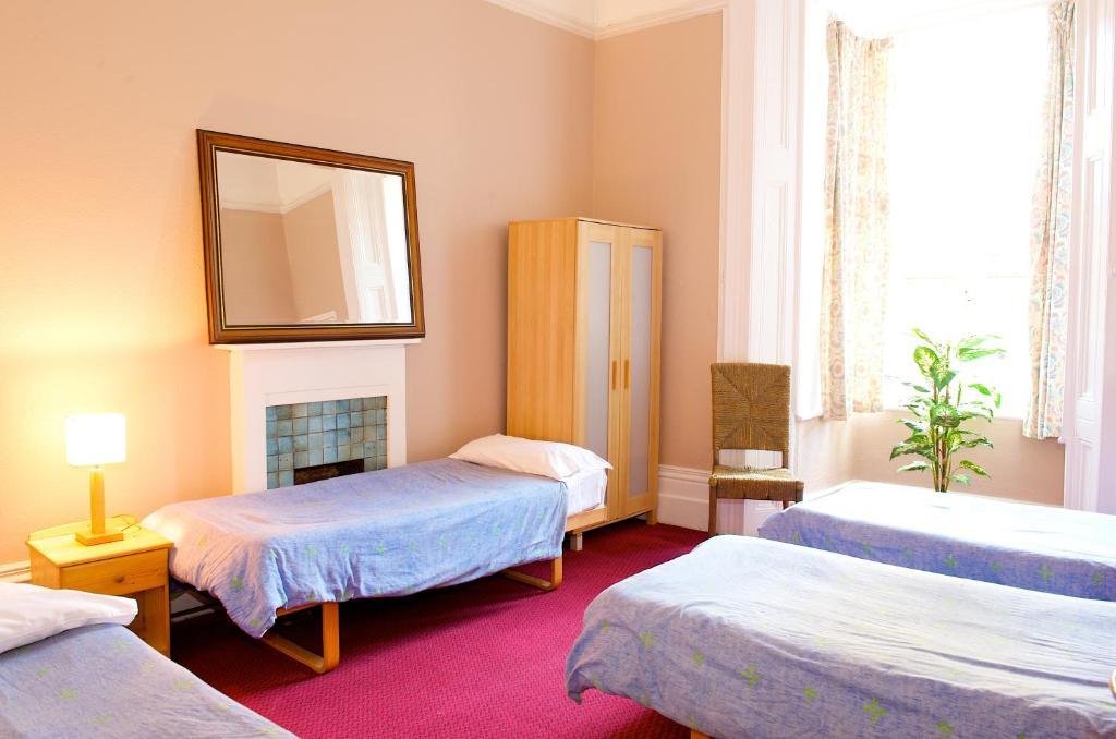 Curzon House Hotel Лондон Стая снимка